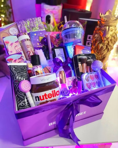 باکس هدیه لاکچری دخترانه کادو تولد، ولنتاین