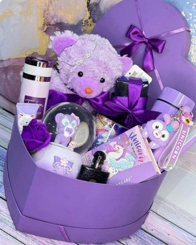 باکس هدیه بنفش دخترانه کادو تولد و ولنتاین